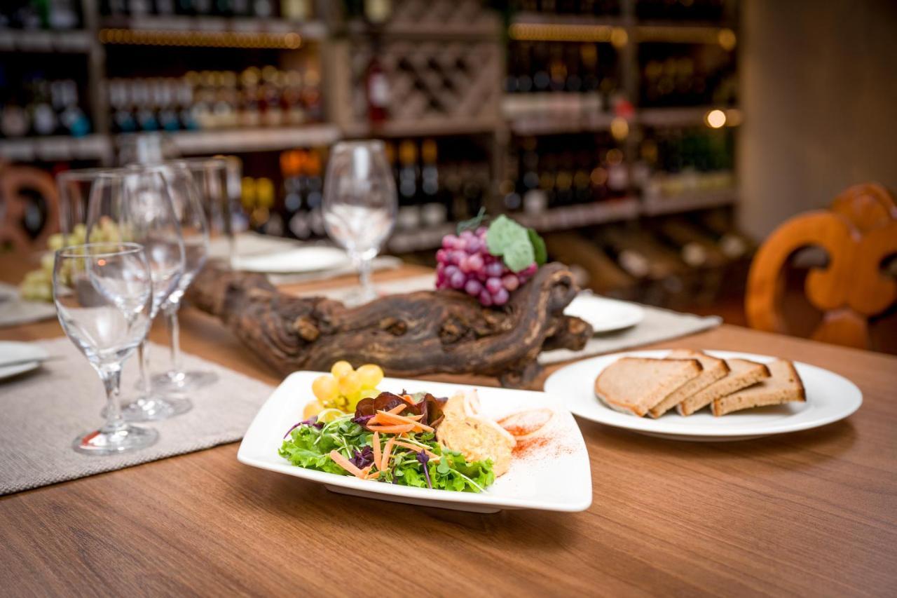 Spundloch- Das Hotel & Weinrestaurant 파이츠획하임 외부 사진