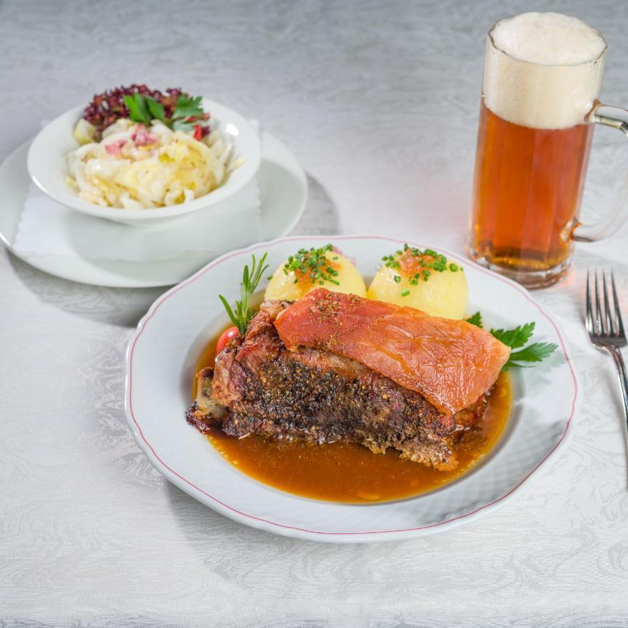 Spundloch- Das Hotel & Weinrestaurant 파이츠획하임 외부 사진